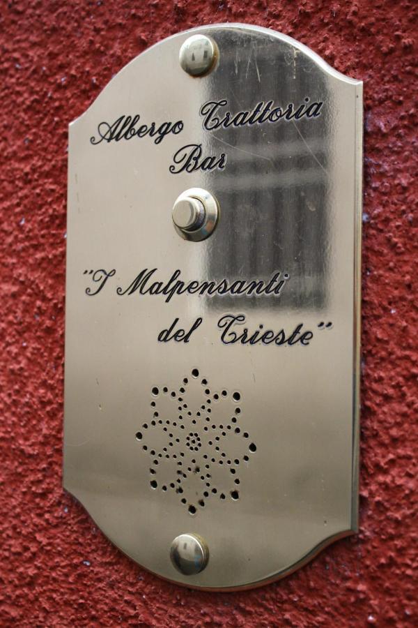 I Malpensanti Del Trieste 3* Monticelli dʼOngina